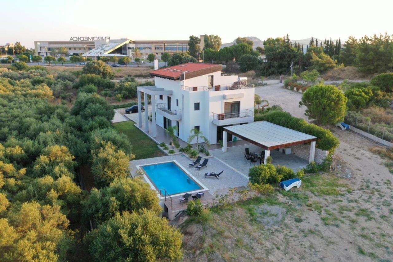 La Luna Villa Tsairi Buitenkant foto